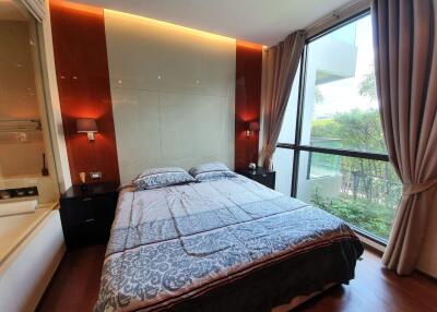 1 bed Condo in The Address Sukhumvit 28 Khlongtan Sub District C020515