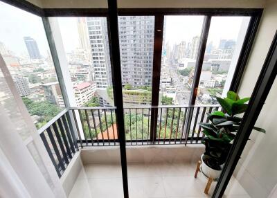 2 bed Condo in Ideo Q Ratchathewi Thanonphayathai Sub District C020503