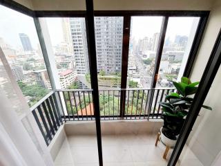 2 bed Condo in Ideo Q Ratchathewi Thanonphayathai Sub District C020503