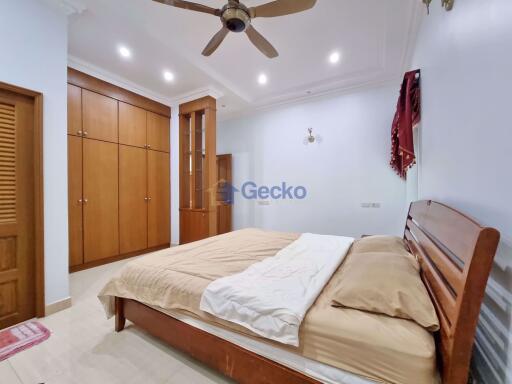 3 Bedrooms House in Eakmongkol 8 South Pattaya H009826