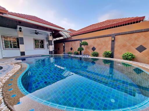 3 Bedrooms House in Eakmongkol 8 South Pattaya H009826