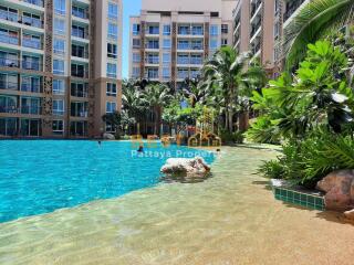 2 Bedrooms Condo in Atlantis Condo Resort Jomtien C011446