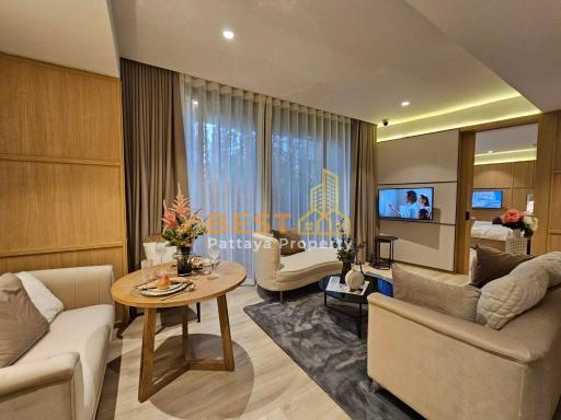 1 Bedroom Condo in Wyndham Grand Residence Wongamat Wongamat C011443