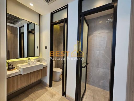 Studio Condo in Wyndham Grand Residence Wongamat Wongamat C011441