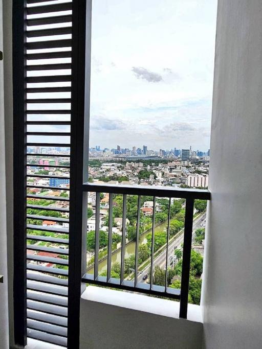 Next to MRT Bang Son, for rent, Metro Sky Prachachuen, Loft style. Add Line : a_sungha100