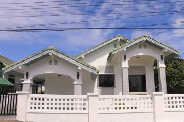 Single house for sale in Pattaya Paradise Hill Village 2