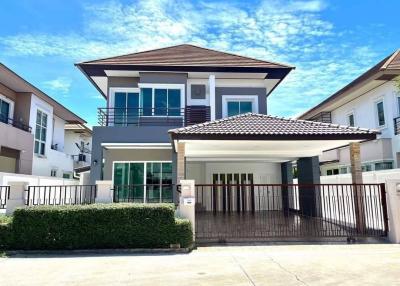 Single house for sale in Pattaya, Rongpo Coco Park, near Central Pattaya Beach.