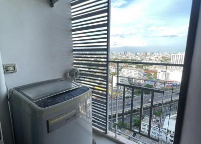 5 minutes Bang Bamru Station for sale/rent The Trust Residence Pinklao Add Line : a_sungha100