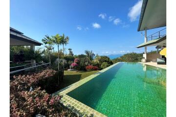 Stunning 3-bedroom sea view villas for sale