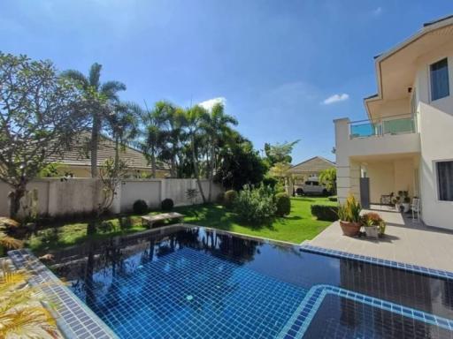 House for rent in Pattaya, Nong Pla Lai, fully furnished. Near Regent School