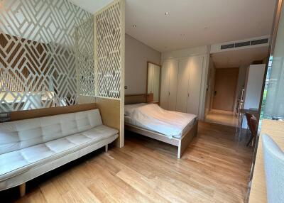 Studio bed Condo in Sindhorn Residence Lumphini Sub District C020522