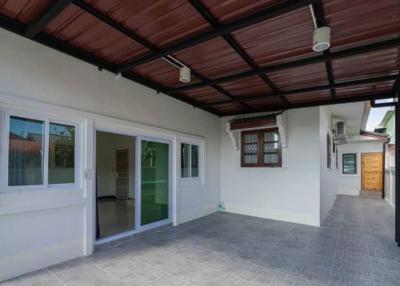 3 Bedrooms Sinlge story cafe style for Sale/Rent in Mae Hia