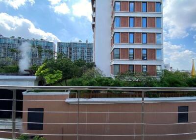 1 bed unit for sale at Twin Peaks Condo on Chang Klan, Chiang Mai