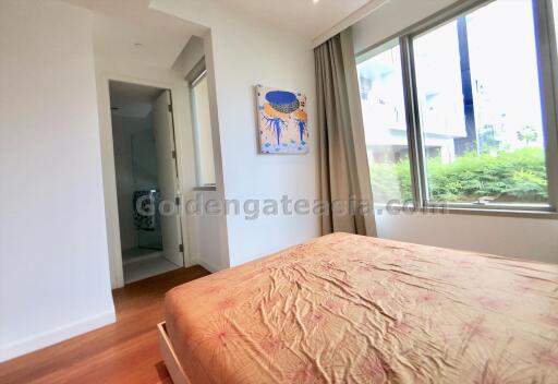 2-Bedrooms with balcony and park views - 185 Rajadamri