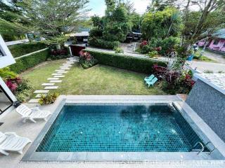 Standalone Pool Villa for Sale in Si Sunthon - 5 km to Boat Avenue & Porto de Phuket