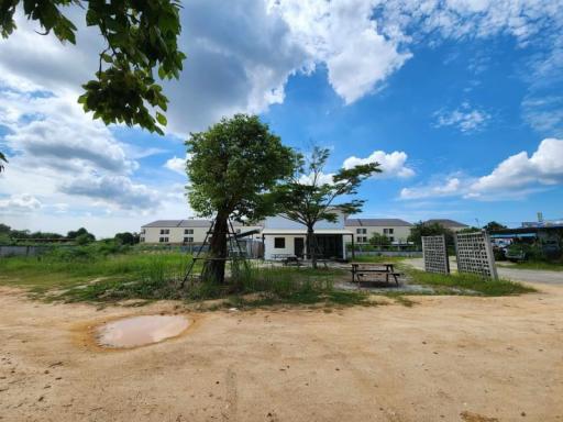 Land for sale in Sriracha, prime location, Na Phrao, Surasak, Chonburi.