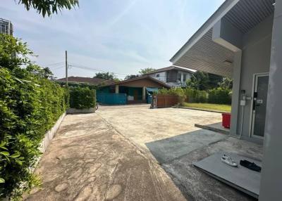 House for rent in Sriracha, Pool Villa, Njoy pool villa, Surasak, Sriracha-Nong Yai Bu, near Khao Kheow.