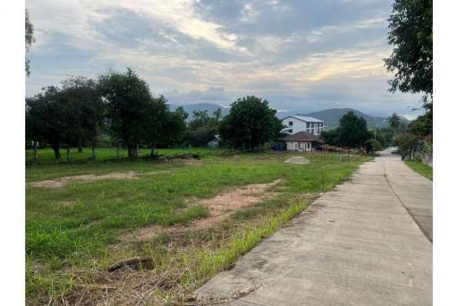 Land for sale, Beautiful Location near Samui Airport