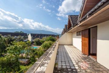 The Hill Place: 5-Bed, 7-Bath Rental, Chang Phueak