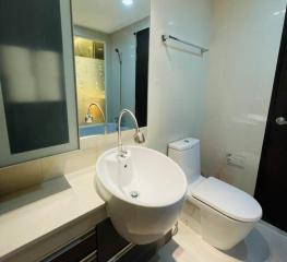 1-bedroom high rise condo for sale close to Phra Khanong BTS station