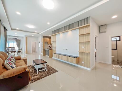 House For Sale In Pattaya