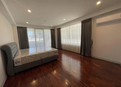 For RENT : P.R. Home II / 4 Bedroom / 4 Bathrooms / 420 sqm / 145000 THB [11119867]