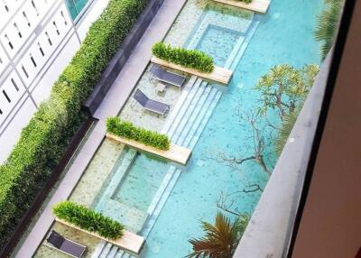 1-BR Condo at Quattro By Sansiri near BTS Thong Lor