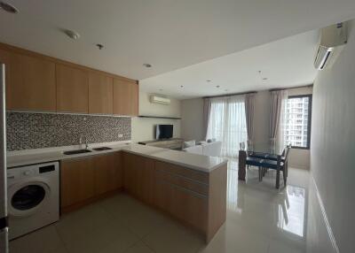 2 bed Condo in Villa Asoke Makkasan Sub District C014320