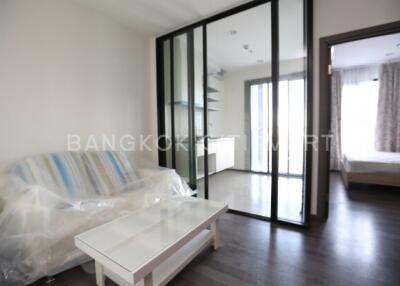 Condo at The Base Park West Sukhumvit 77 for sale