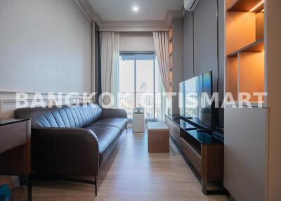 Condo at RHYTHM Charoenkrung Pavillion for sale