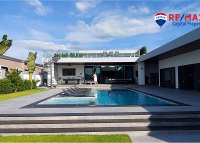 Modern house with pool and garden