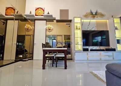 2 Bedrooms House in The Maple Huay Yai H011263