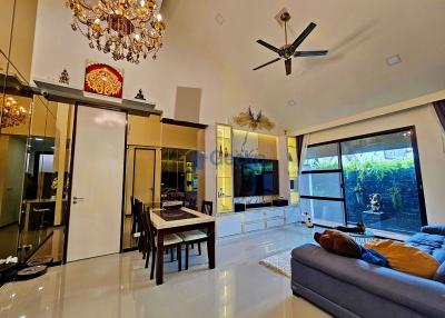 2 Bedrooms House in The Maple Huay Yai H011263