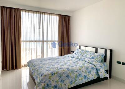 1 Bedroom Condo in Sky Residences Pratumnak C011260