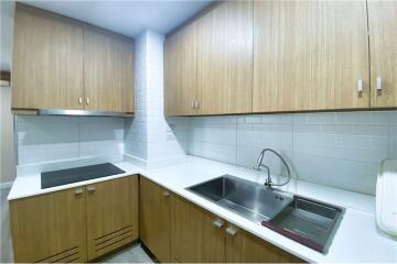 Spacious Apartment in Prime Sukhumvit 3 - 3 Beds, 2 Baths, 170 Sqm