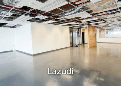 1,380 SQ.M Office space for rent in Bangna