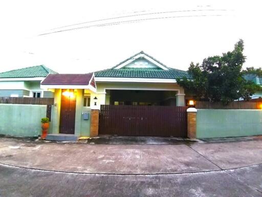 Family house in quiet area for sale