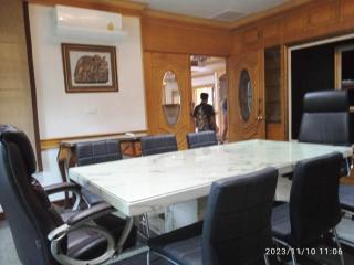 4-bedroom house in compound for sale on Ramkhamhaeng 164