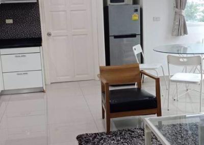 2 bed Condo in JC Tower Khlong Tan Nuea Sub District C020540