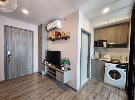 1 bed Condo in KnightsBridge Collage Sukhumvit 107 Bang Na District C020539