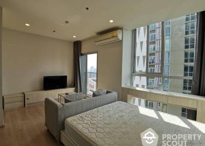 2-BR Condo at Noble Revolve Ratchada near MRT Thailand Cultural Centre