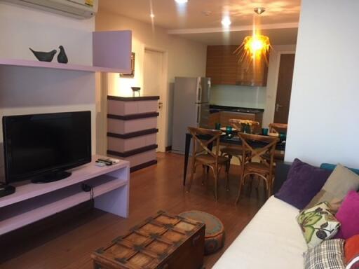 1 bedroom condo for rent at The Treasure Silom