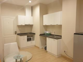 Condo for sale: The Light House (The Light House), furniture, complete electrical appliances. Ready to move in (S12-0242)