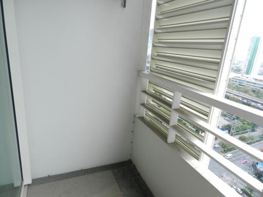 Condo for sale: The Light House (The Light House), furniture, complete electrical appliances. Ready to move in (S12-0242)