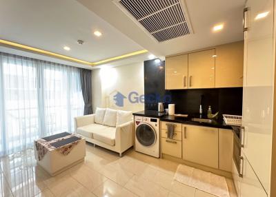 1 Bedroom Condo in Grand Avenue Central Pattaya C011268