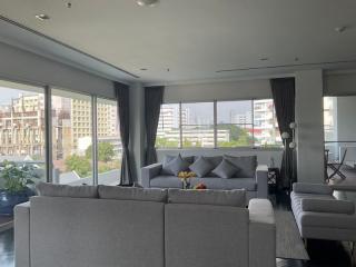 For Rent Bangkok Apartment Baan Koon Apartment Nanglinchee BTS Chong Nonsi Sathorn