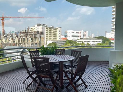 For Rent Bangkok Apartment Baan Koon Apartment Nanglinchee BTS Chong Nonsi Sathorn