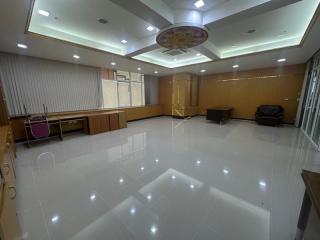 For Rent Bangkok Office Srinagarindra Suan Luang