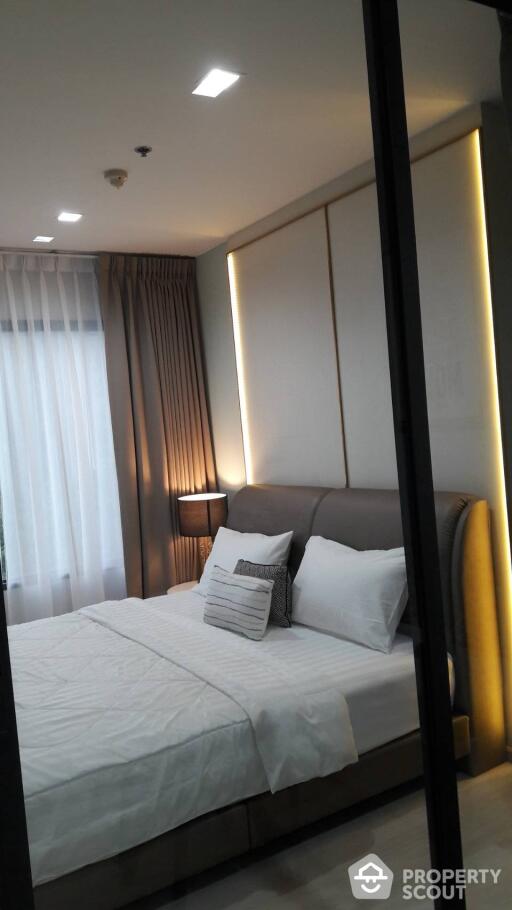 1-BR Condo at Life One Wireless near BTS Phloen Chit