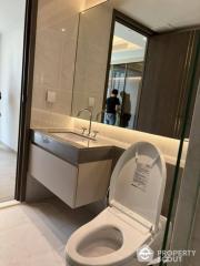 2-BR Apt. near BTS Chit Lom